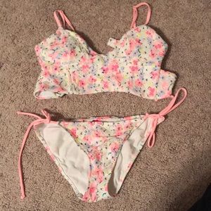 Victoria Secret bikini